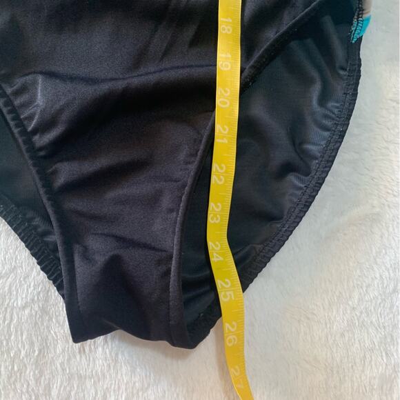 Miraclesuit size 8 medium Black white stripe One Piece Swimsuit bathing beach sl - Picture 8 of 11